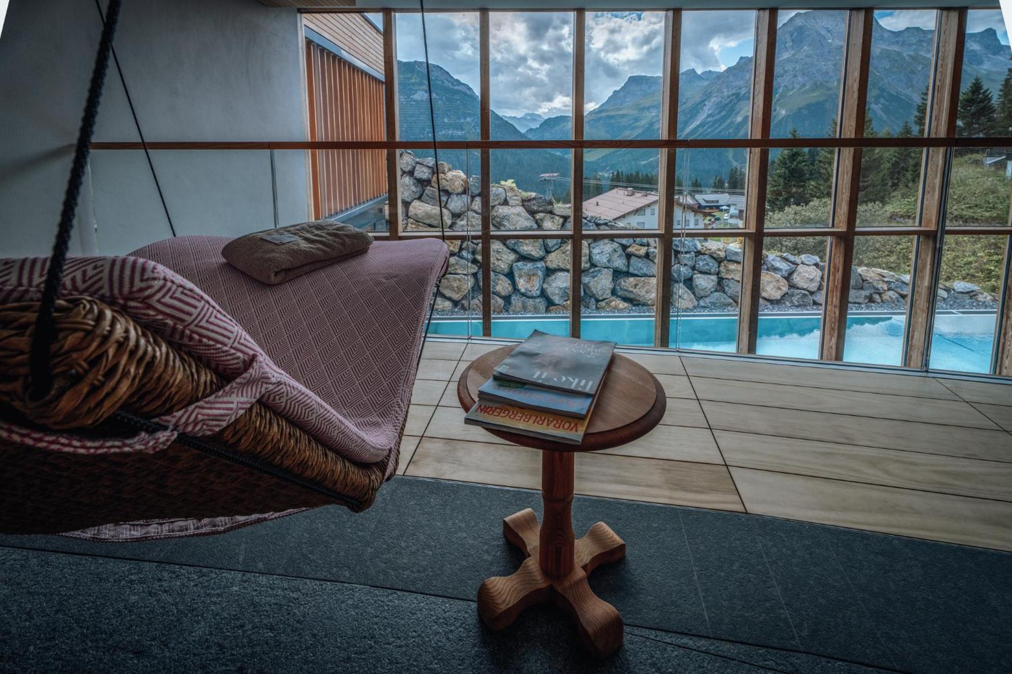 Hotel Goldener Berg Lech am Arlberg Exterior photo